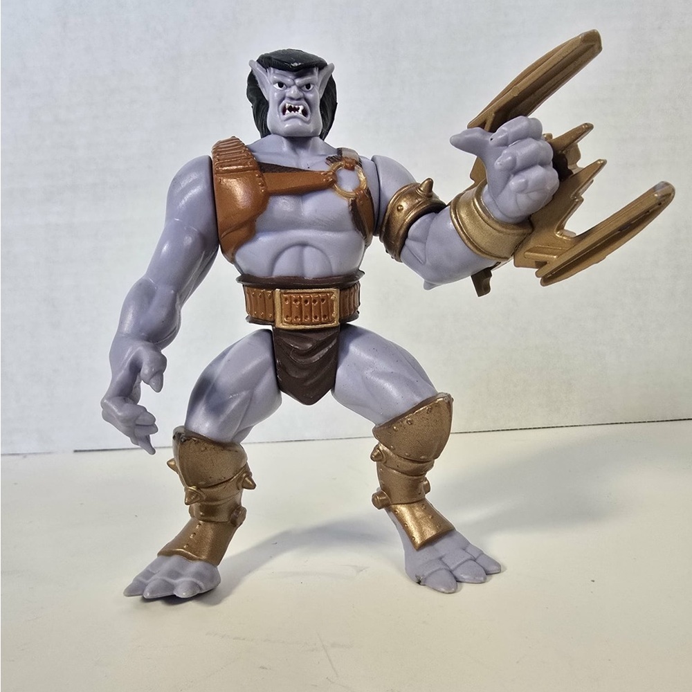 Disney Gargoyles Battle Goliath Action Figure 1995 Kenner Vintage INCOMPLETE
